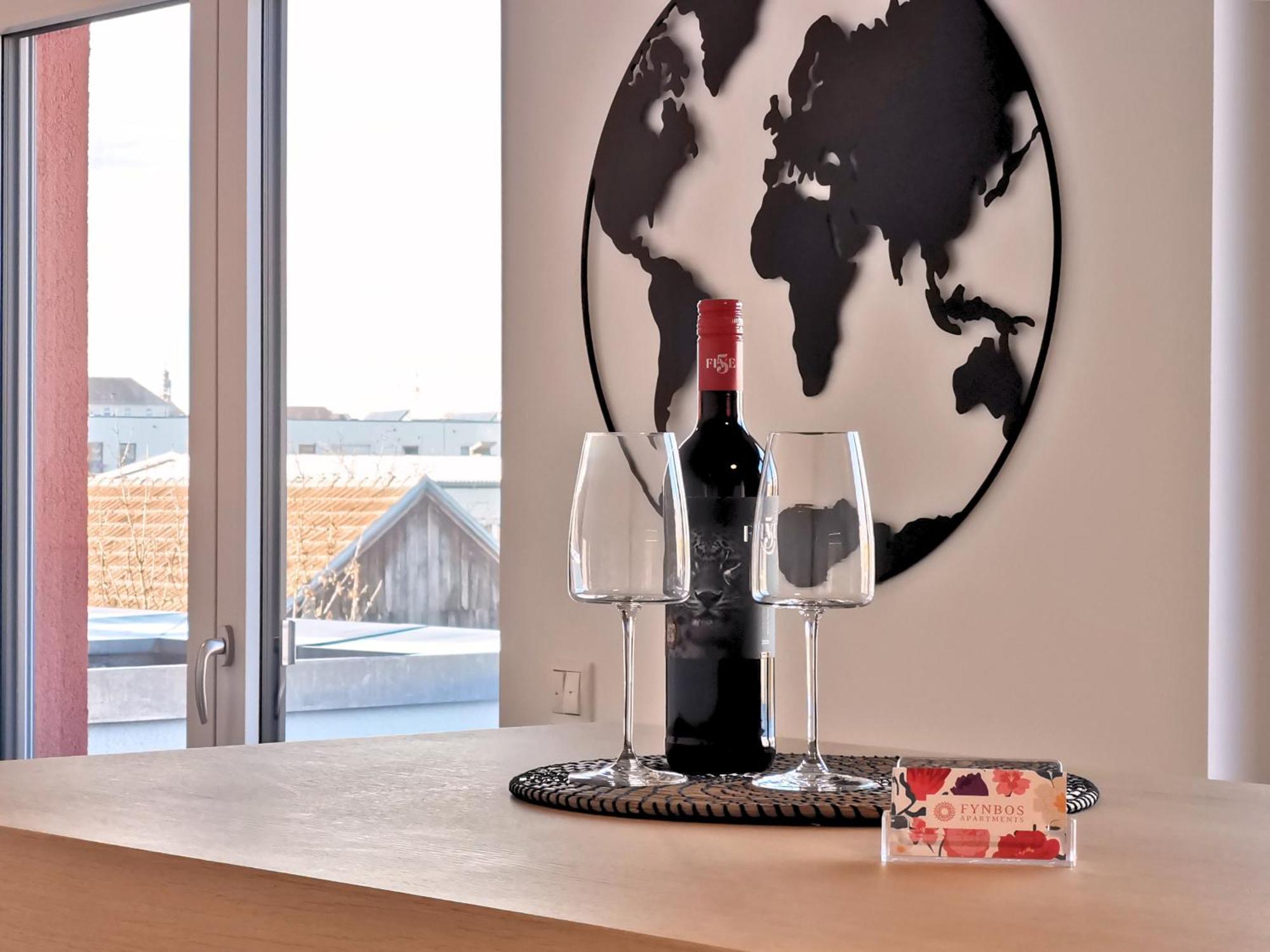 Fynbos Penthouse, Dachterrasse, Design-kueche, Parkplatz * Straubing